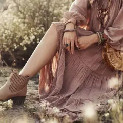 Buty do sukienki boho: Jak dobrać idealne na każdą okazję?