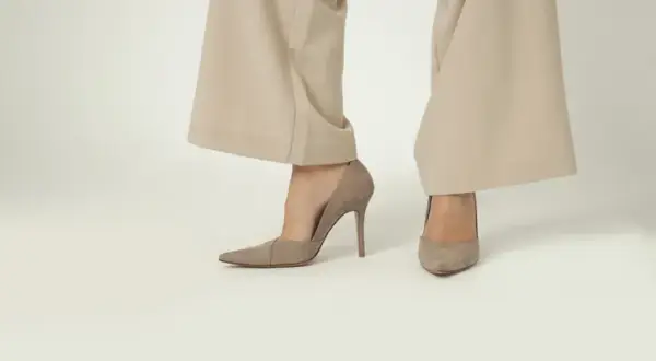 Buty do kombinezonu na wesele: Jak wybrać idealne i zachwycić?