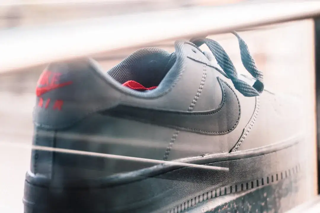 czyszczenie but&oacute;w nike dziecięcych