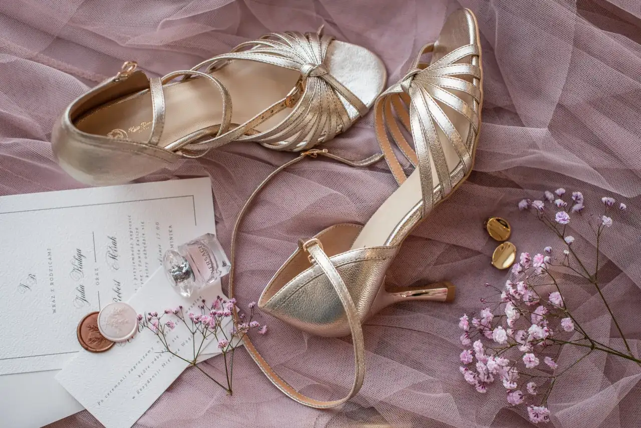 buty ślubne fasony szpilki sandały baleriny